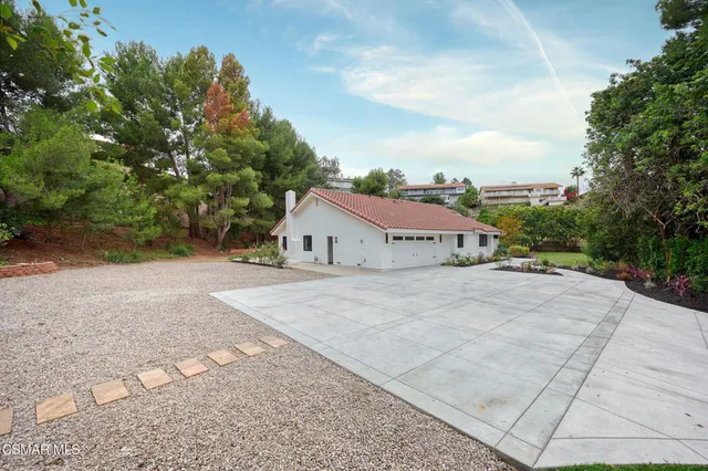 $2,099,000 | 674 Lautrec Court, Thousand Oaks, CA 91360