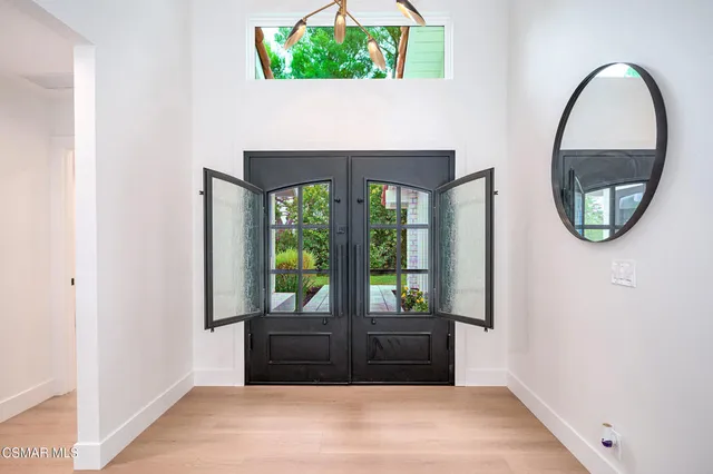 $2,099,000 | 674 Lautrec Court, Thousand Oaks, CA 91360