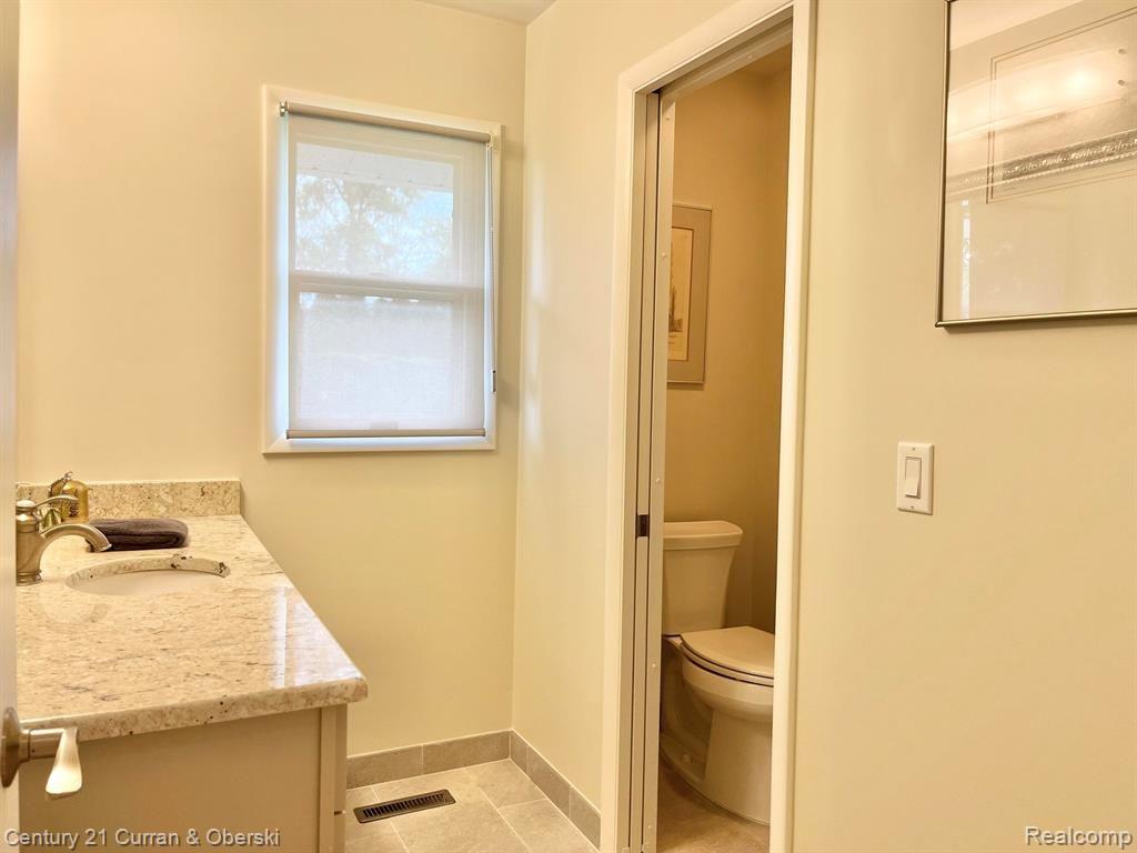 5751 Browns Lake Road Jackson, MI 49203 - Photo 25 of 28 Gallery Image 25