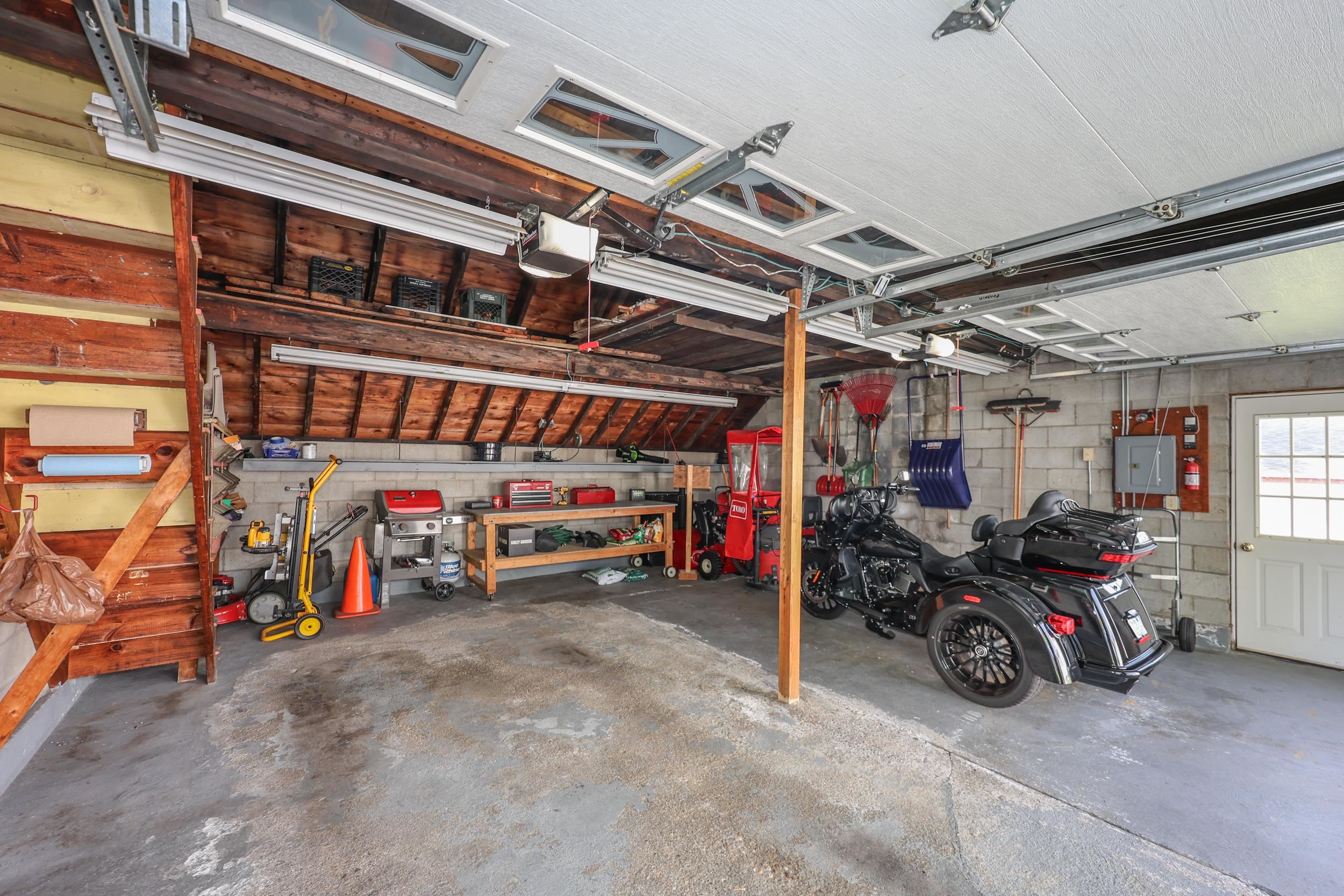 36 Alsace Street Manchester, NH 03102 - Photo 41 of 43