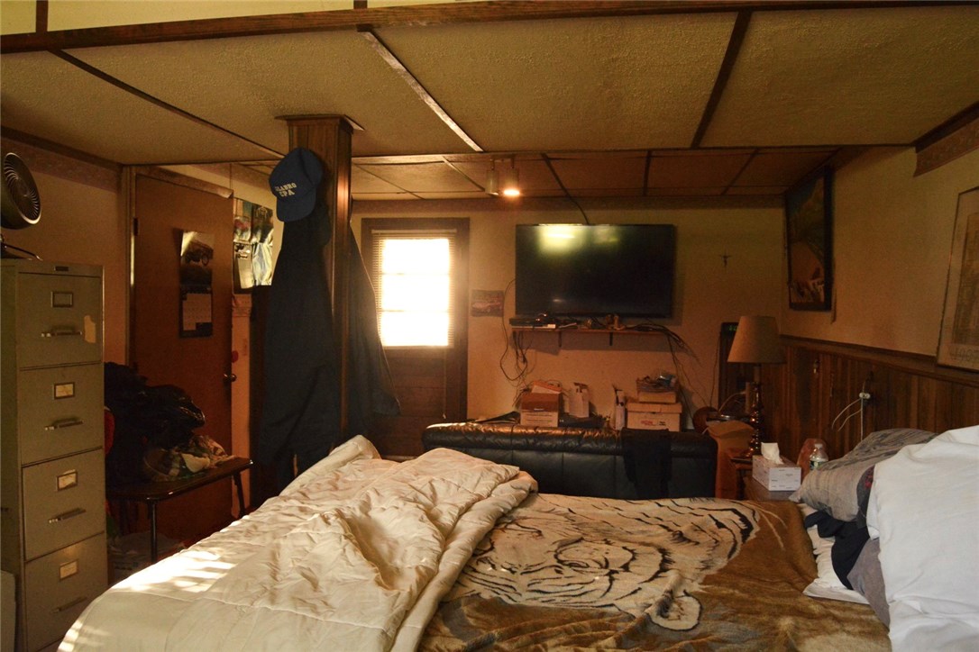 23 Carriage Road Cranston, RI 02920 - Photo 34 of 40 Gallery Image 34