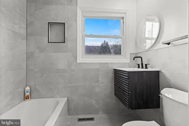 $3,995 | 48 Marboro Lane, Willingboro, NJ 08046