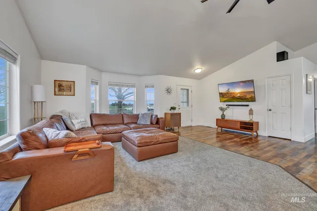 $675,000 | 470 Golf Course Road, Jerome, ID 83338