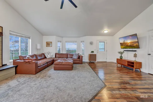 $675,000 | 470 Golf Course Road, Jerome, ID 83338