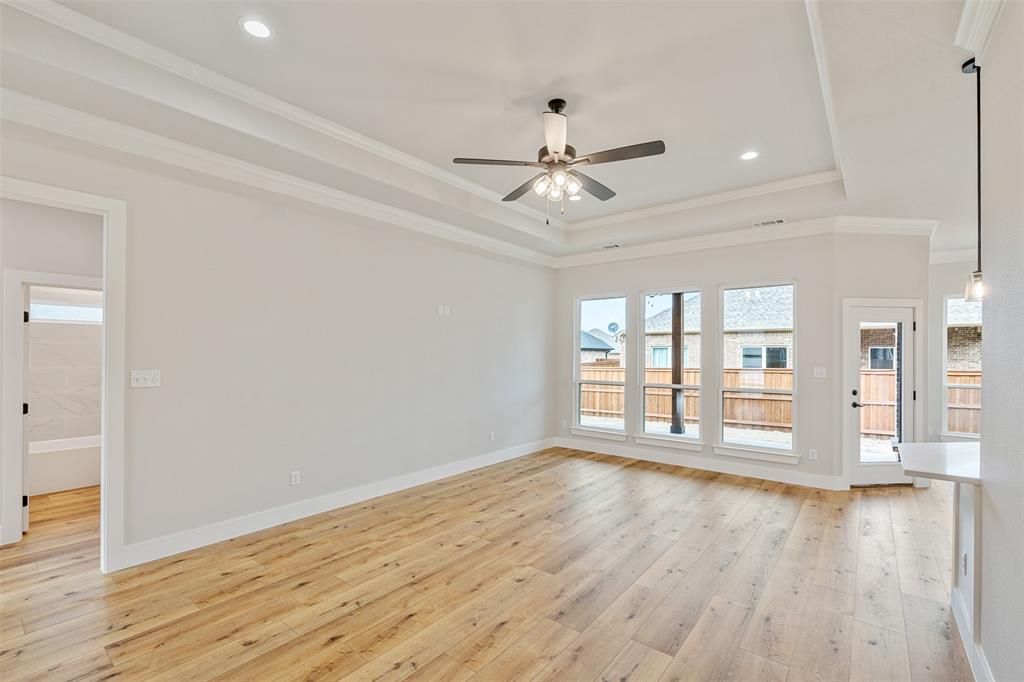 504 Limestone Circle Mabank, TX 75147 - Photo 4 of 33