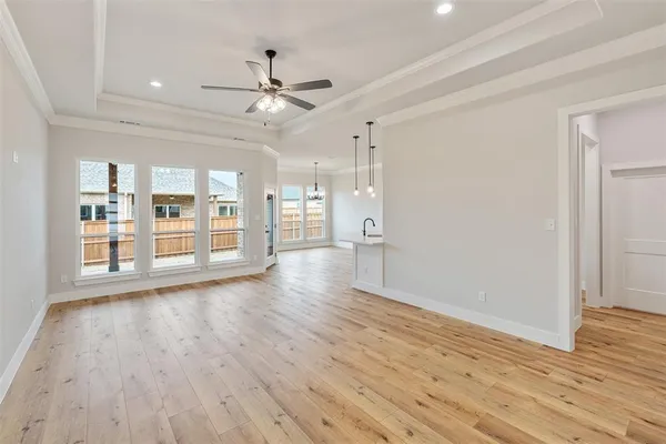 $359,900 | 504 Limestone Circle, Mabank, TX 75147