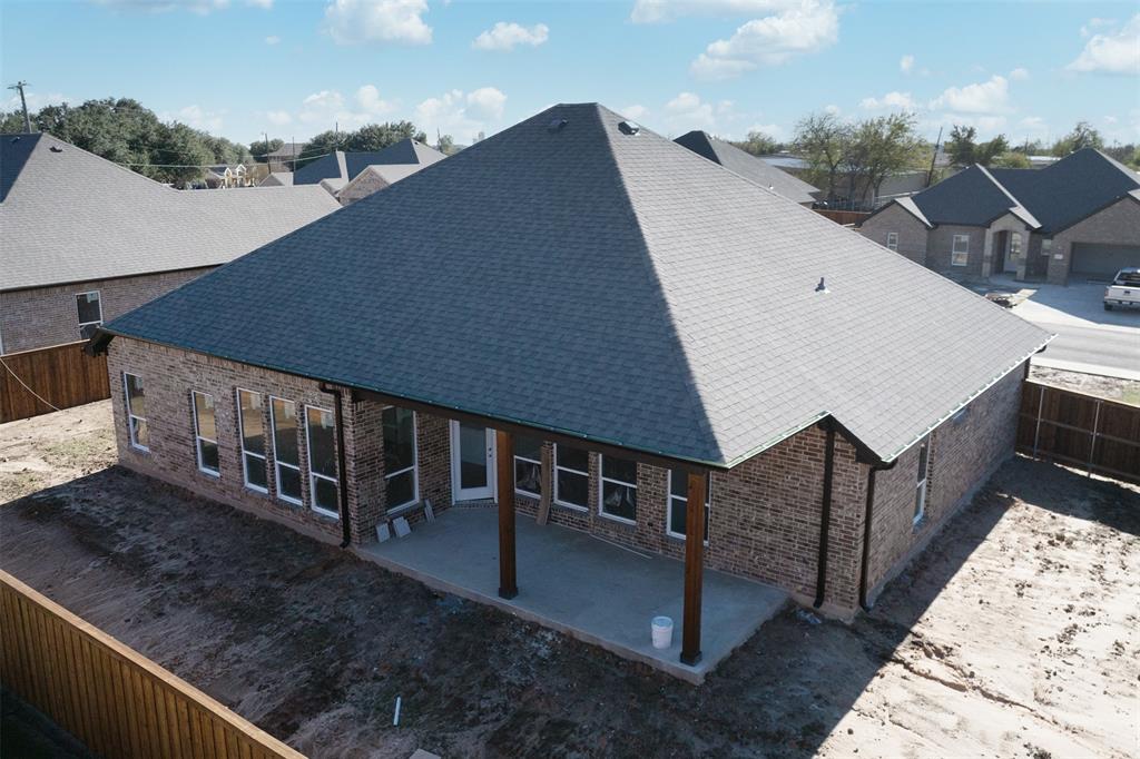 504 Limestone Circle Mabank, TX 75147 - Photo 6 of 11