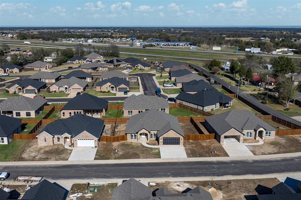 504 Limestone Circle Mabank, TX 75147 - Photo 7 of 11