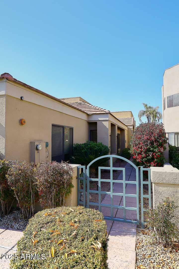 7740 East Gainey Ranch Road, Unit 13 Scottsdale, AZ 85258 - Photo 2 of 51 Entry