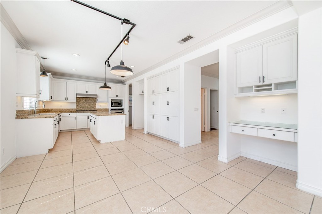 6915 Cedar Creek Road Eastvale, CA 92880 - Photo 21 of 51