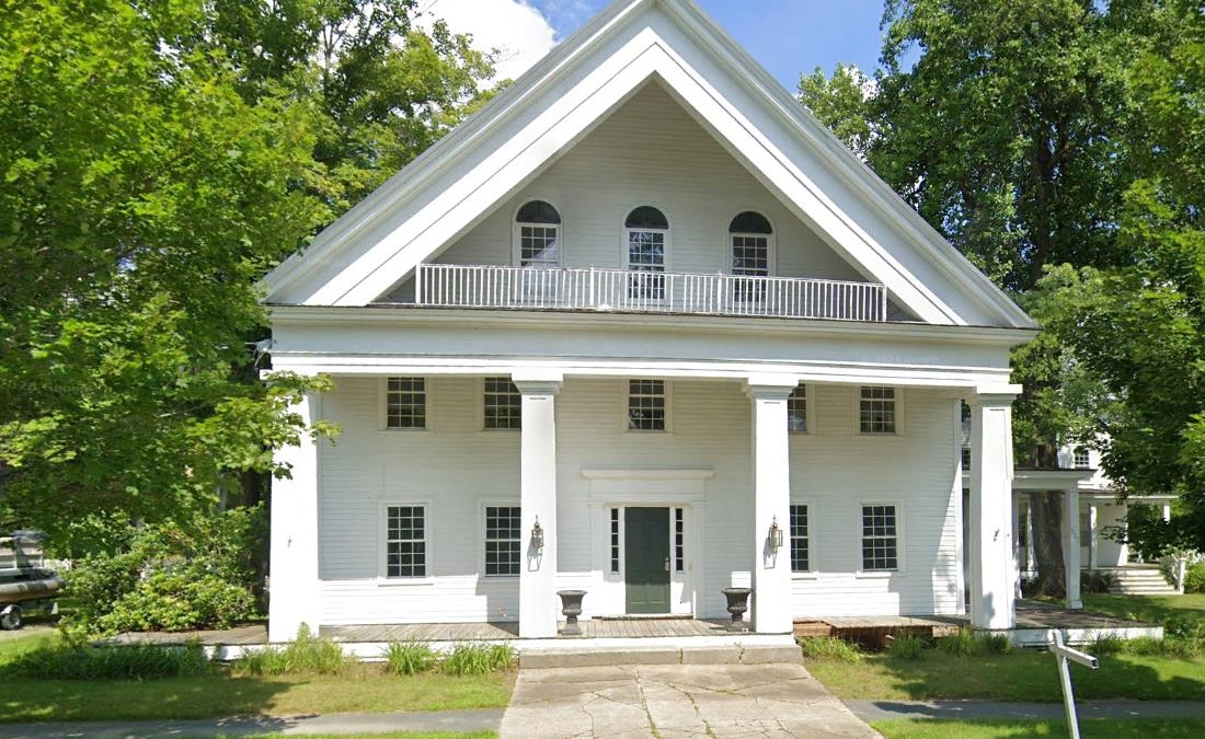 532 Canaan Street Canaan, NH 03741 - Photo 1 of 32