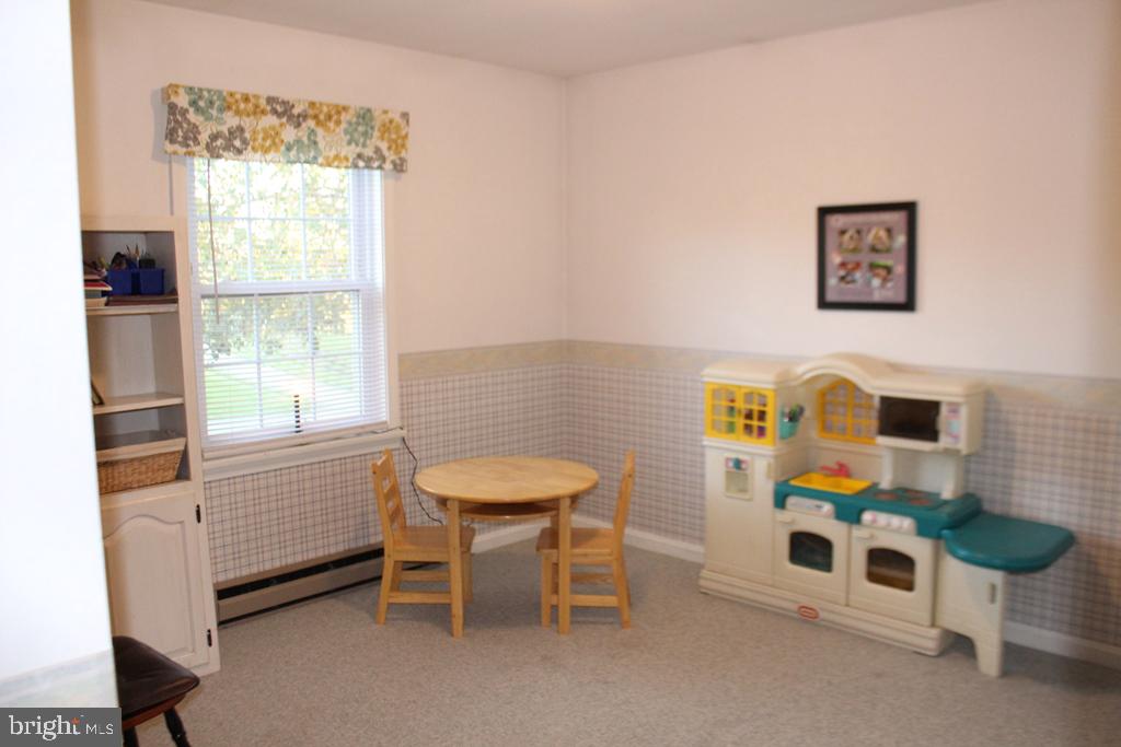 473 Spring Grove Road East Earl, PA 17519 - Photo 30 of 36 Gallery Image 30