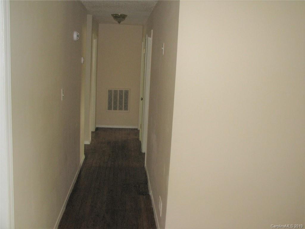 9230 Trinity Road Charlotte, NC 28216 - Photo 5 of 15 Gallery Image 5