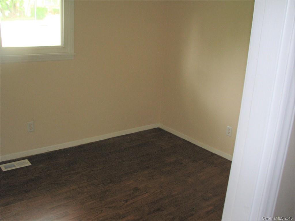 9230 Trinity Road Charlotte, NC 28216 - Photo 8 of 15 Gallery Image 8