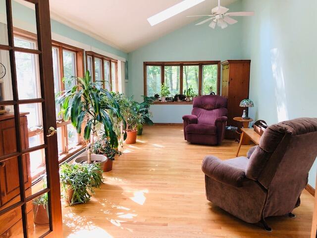 12 Groundnut Hill Road Cape Neddick, ME 03902 - Photo 5 of 13 Sun room