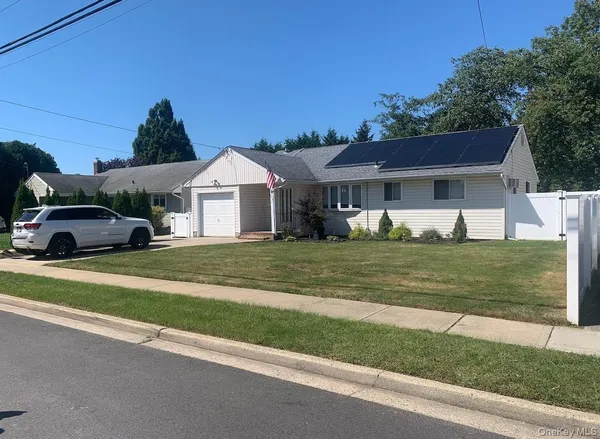 $3,800 | 398 Harrison Avenue, Massapequa, NY 11758