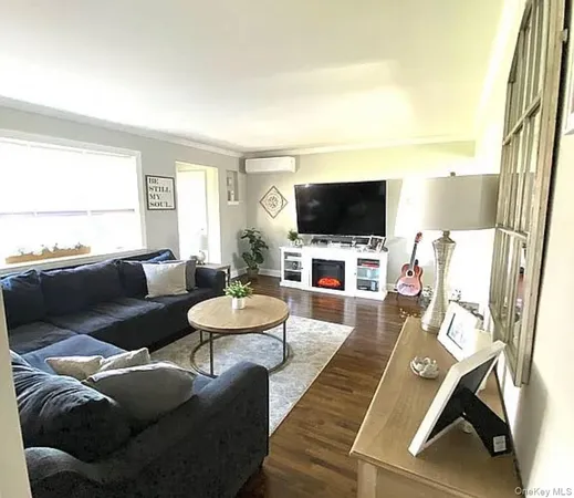 $3,800 | 398 Harrison Avenue, Massapequa, NY 11758