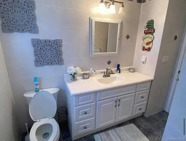 $3,800 | 398 Harrison Avenue, Massapequa, NY 11758
