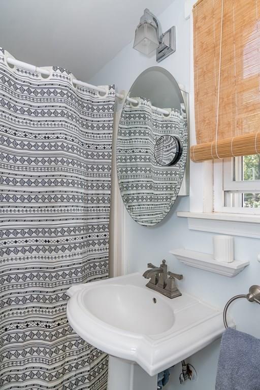 53 Grove Road Natick, MA 01760 - Photo 10 of 21 Gallery Image 10