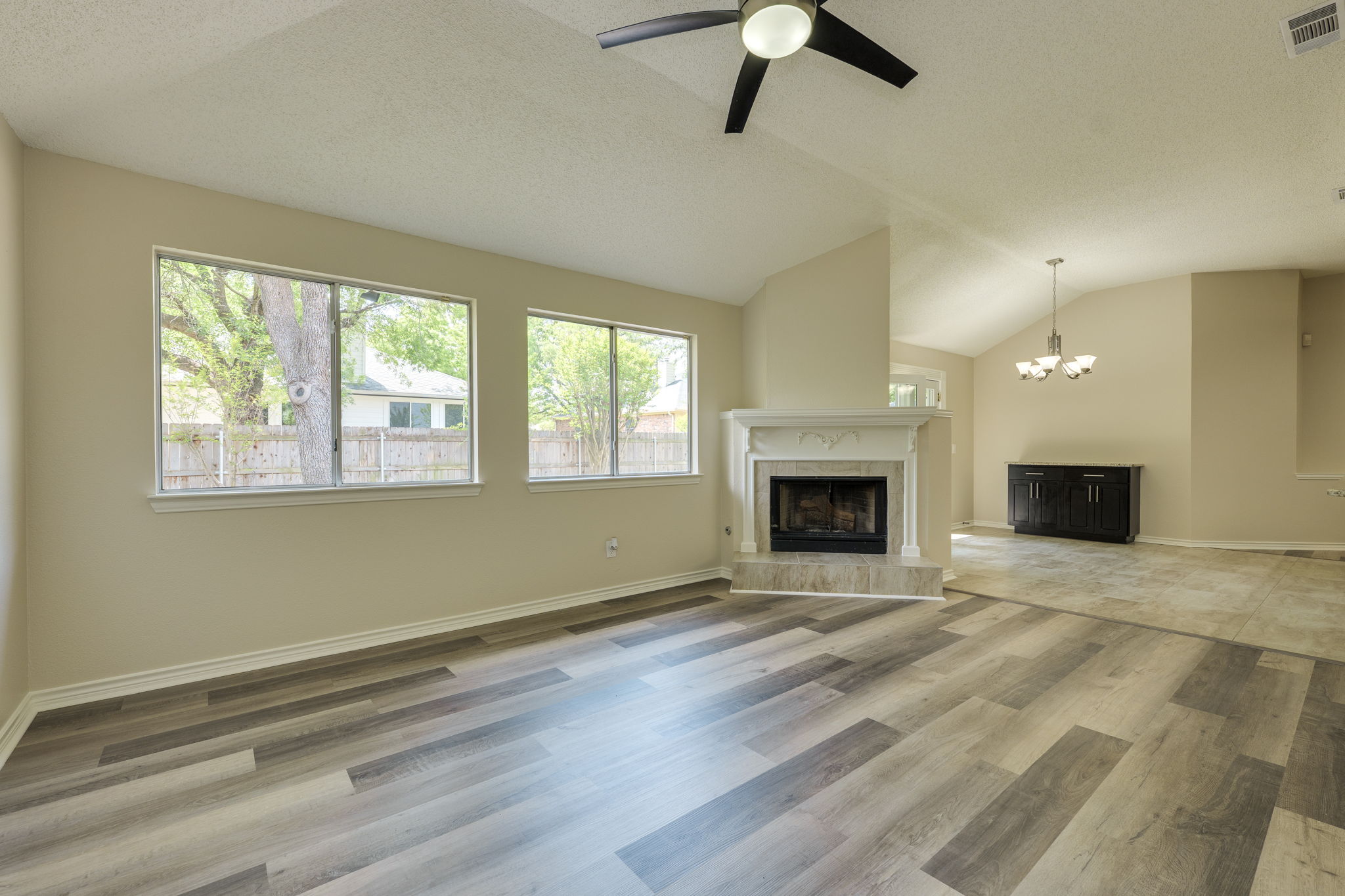 6613 Bramber Lane Austin, TX 78754 - Photo 18 of 39