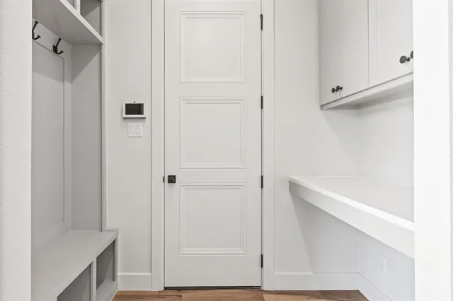 a view of walk in closet