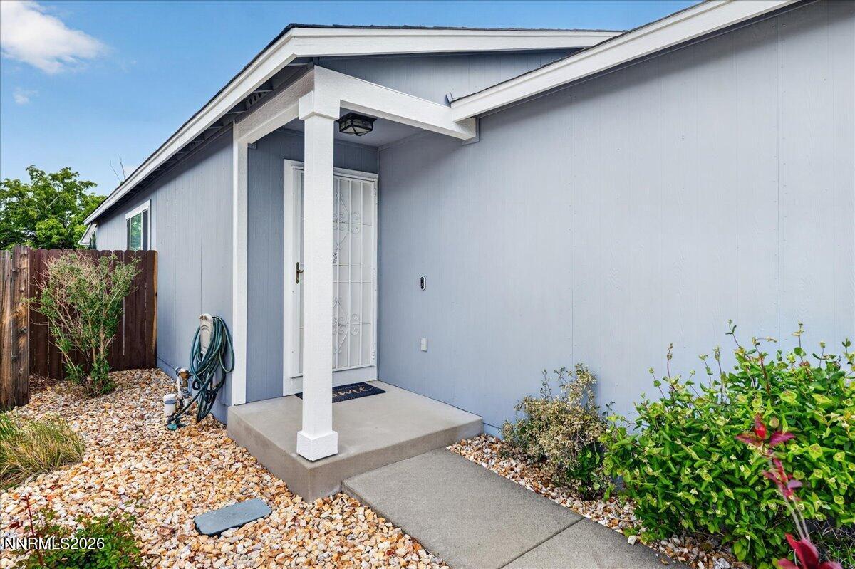 7449 Hebrides Court Reno, NV 89506 - Photo 10 of 30 04-DSC_9114