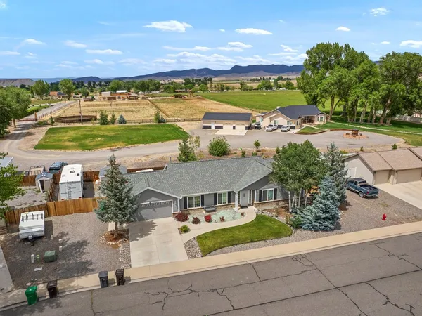 $468,900 | 3165 Crows Nest Court, Montrose, CO 81401