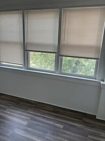 $1,200 | 7945 South South Shore Drive, Unit 2S, Chicago, IL 60617