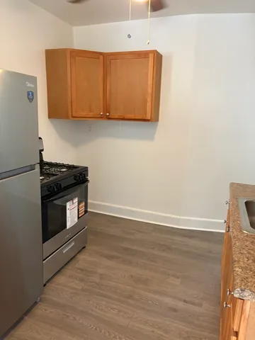 $1,200 | 7945 South South Shore Drive, Unit 2S, Chicago, IL 60617