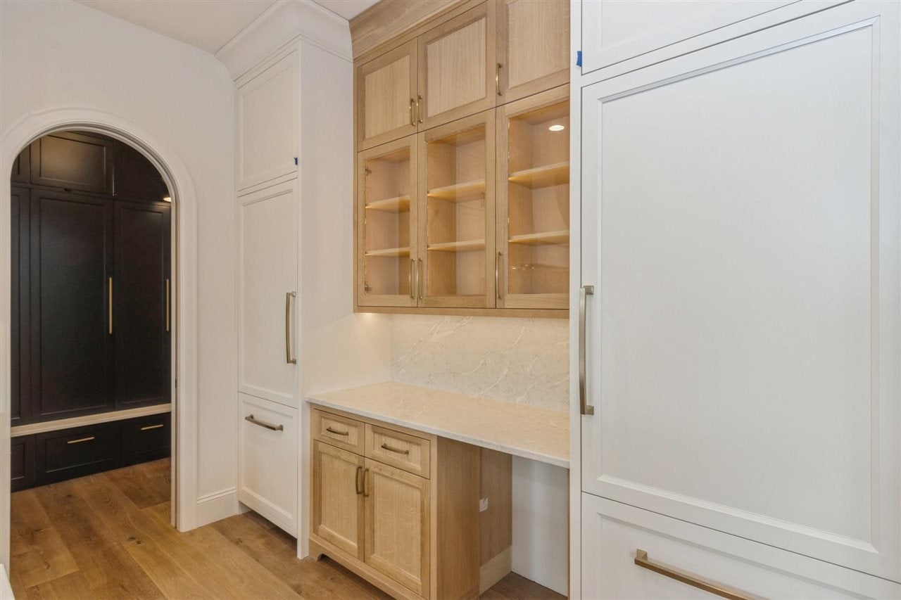 401 Macbride Trail Solon, IA 52333 - Photo 8 of 16 Gallery Image 8