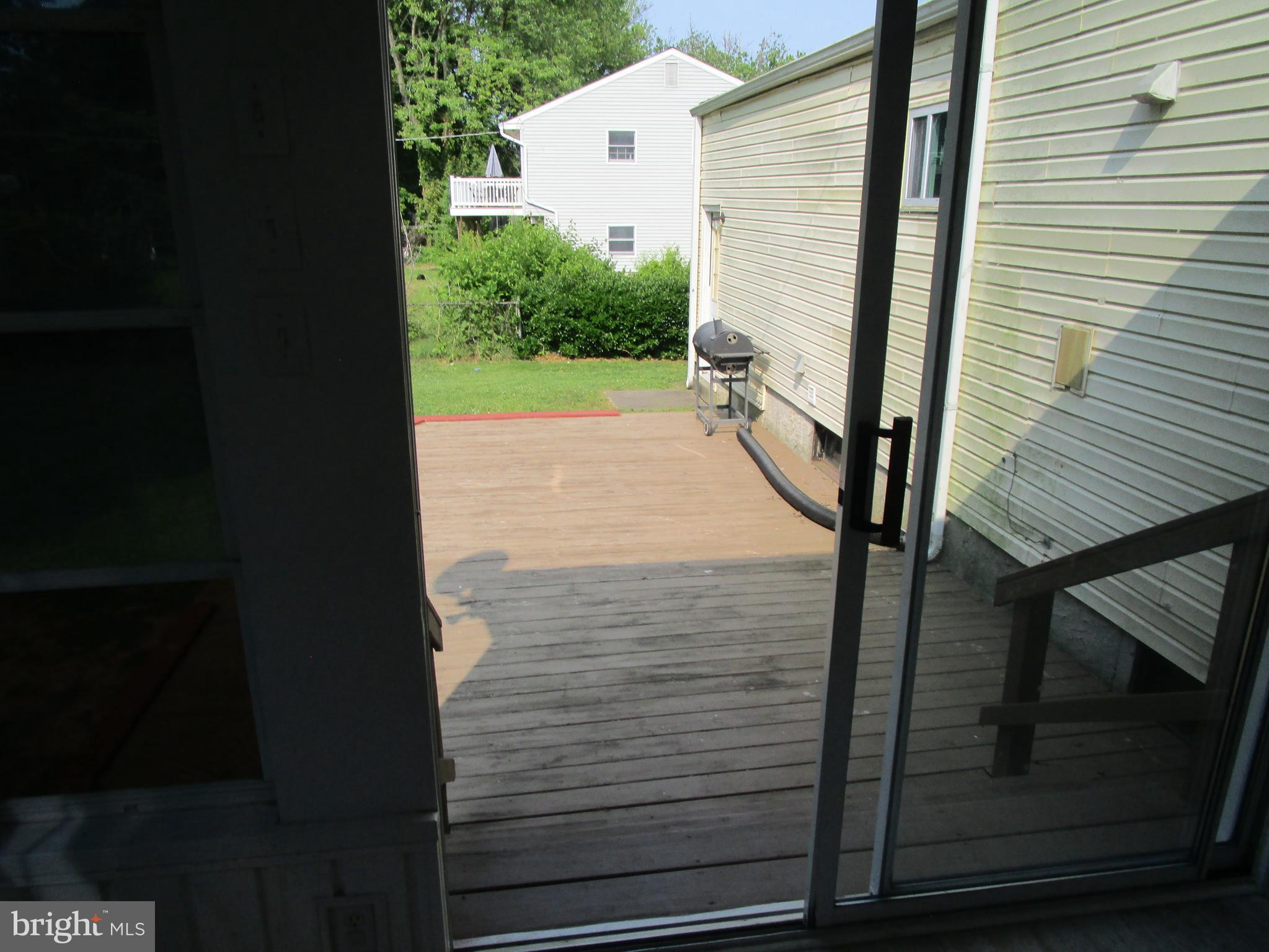 791 Miller Drive Dover, DE 19901 - Photo 21 of 35 Deck