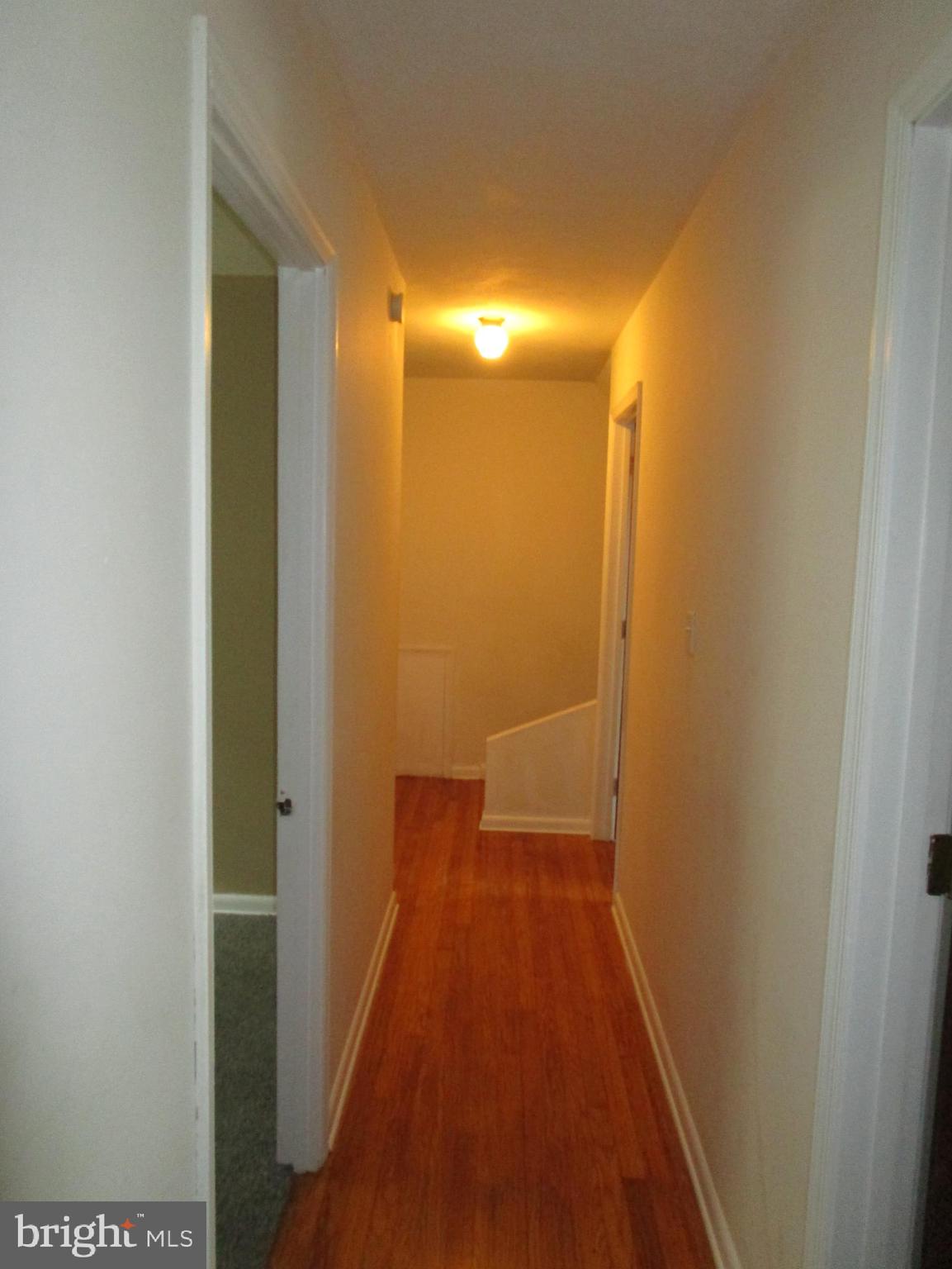 791 Miller Drive Dover, DE 19901 - Photo 29 of 35 Second Floor Hallway
