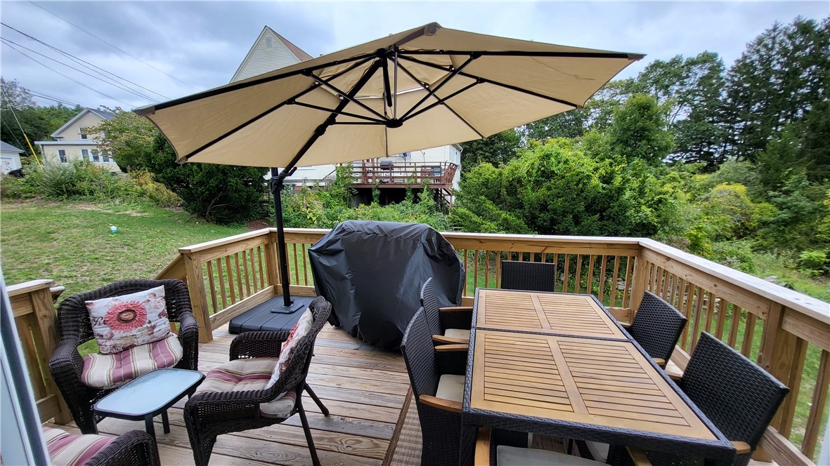 498 Hill Street Coventry, RI 02816 - Photo 16 of 33