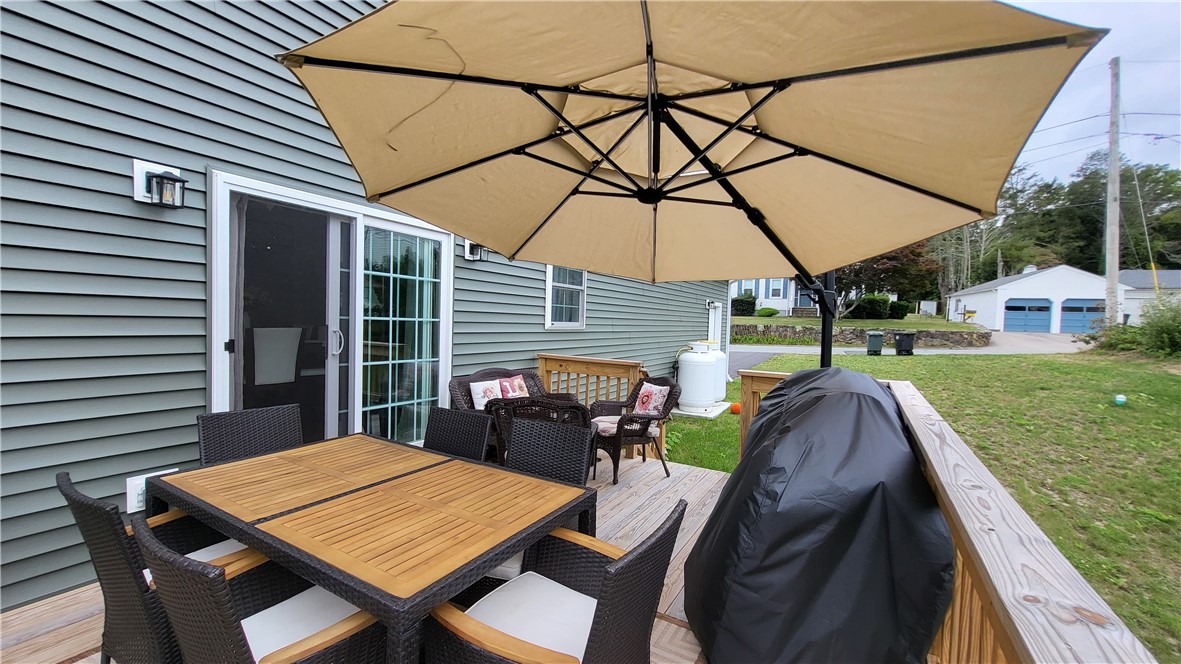 498 Hill Street Coventry, RI 02816 - Photo 17 of 33