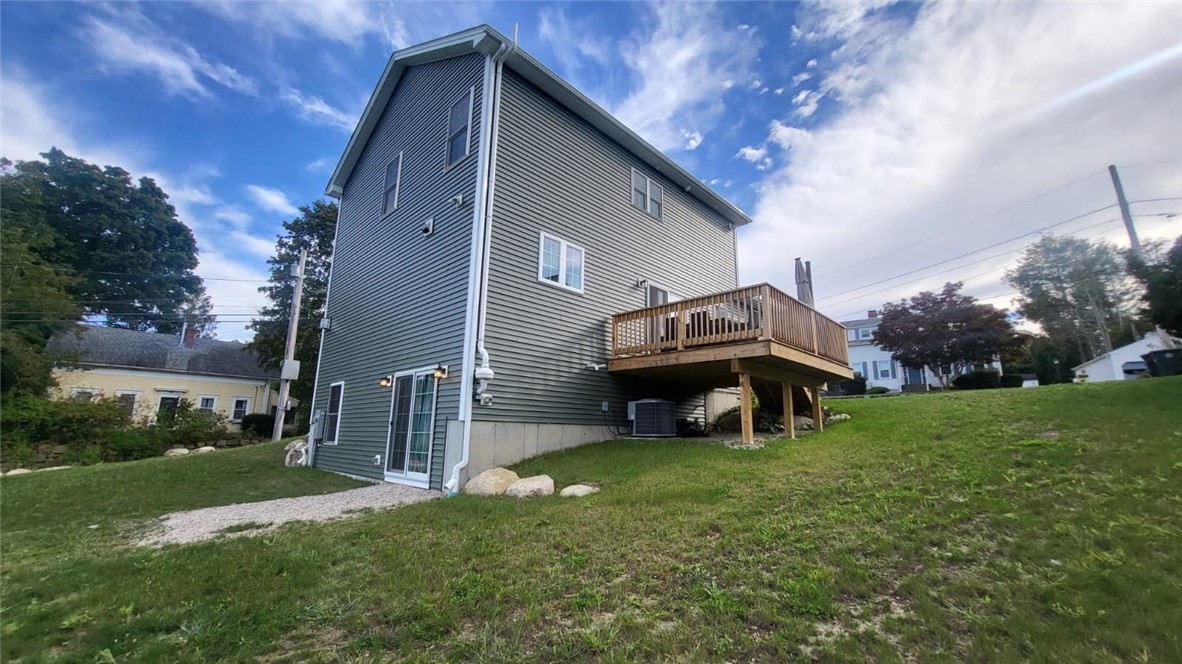 498 Hill Street Coventry, RI 02816 - Photo 5 of 33