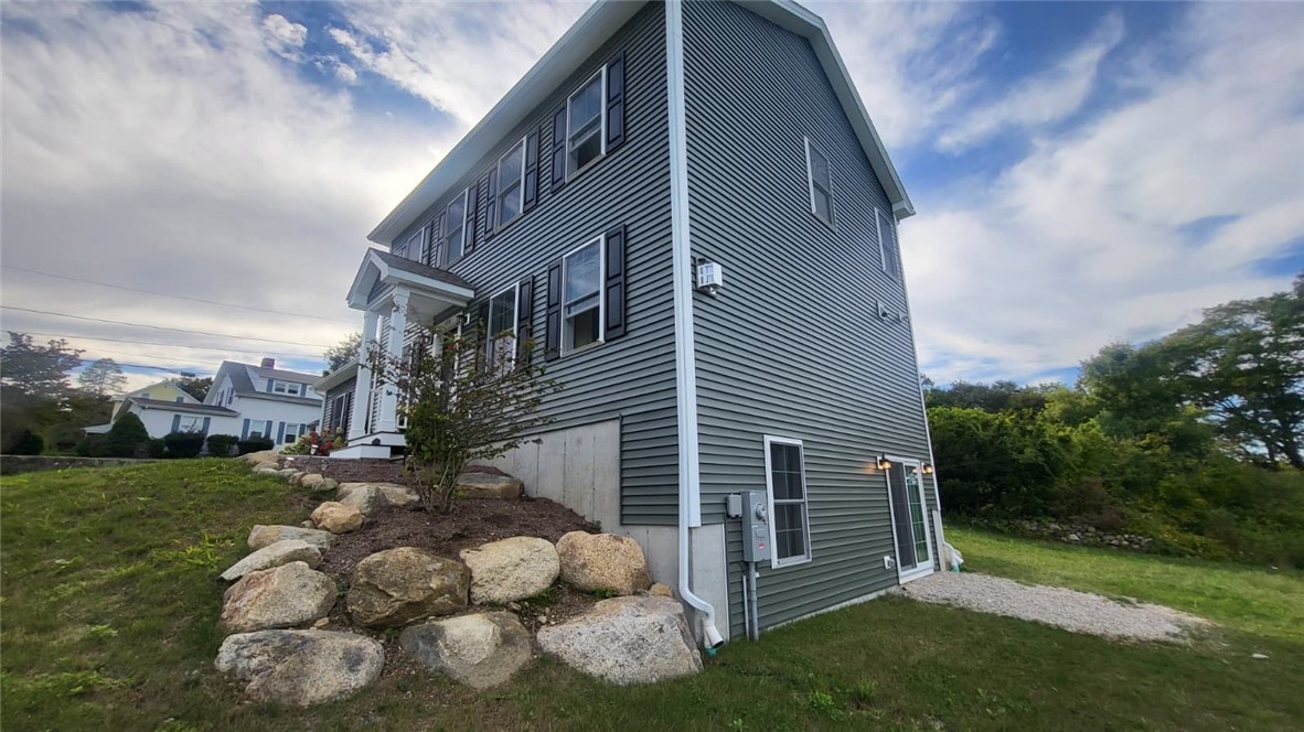 498 Hill Street Coventry, RI 02816 - Photo 6 of 33