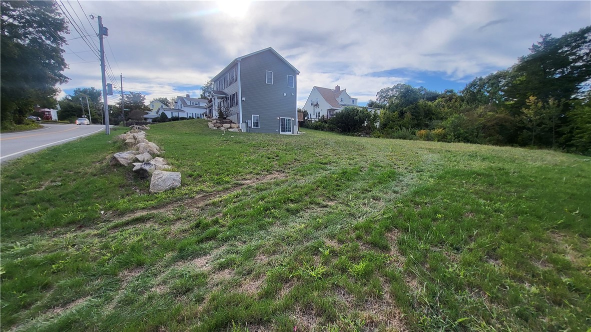 498 Hill Street Coventry, RI 02816 - Photo 7 of 33