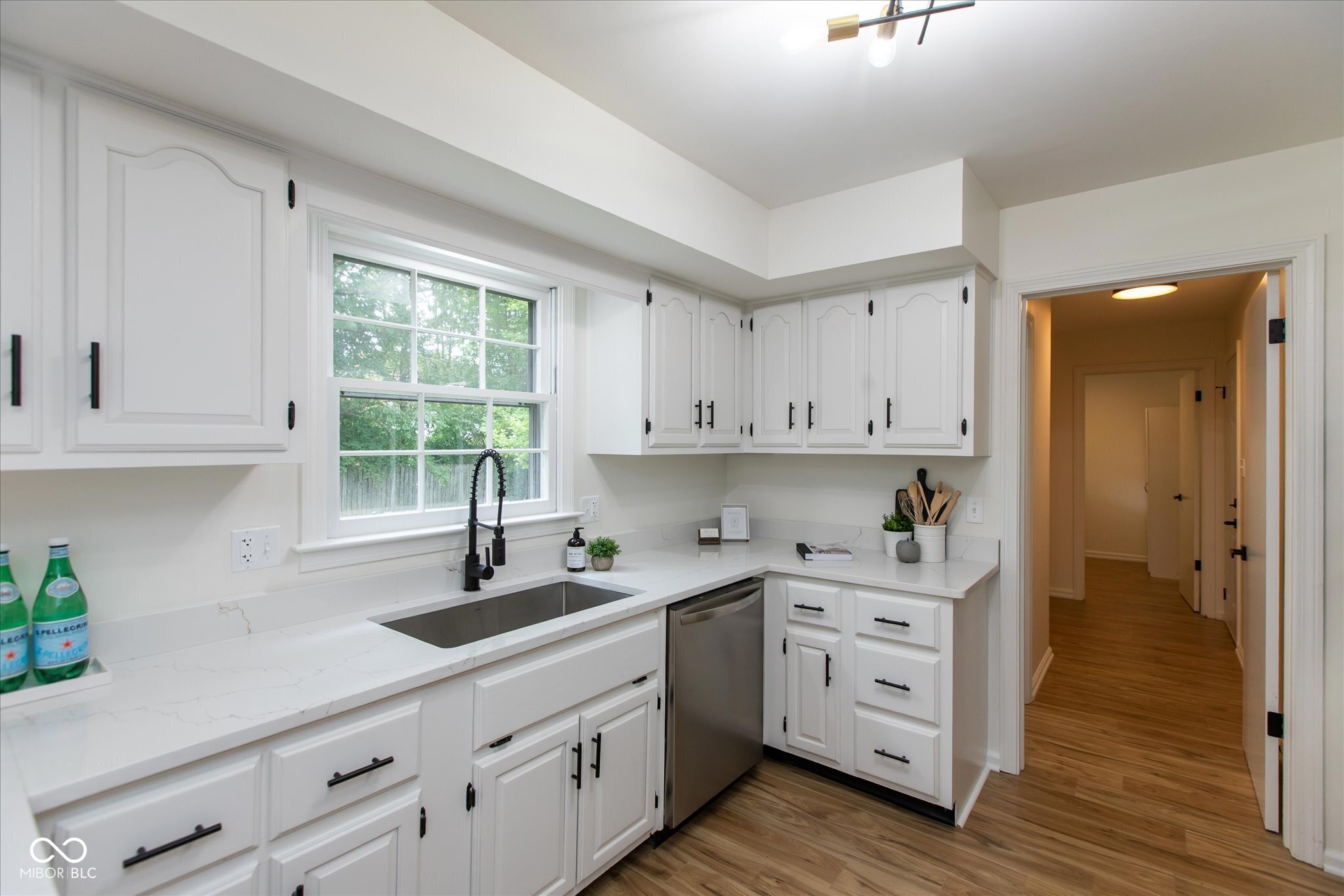 6838 Johnson Road Indianapolis, IN 46220 - Photo 13 of 42