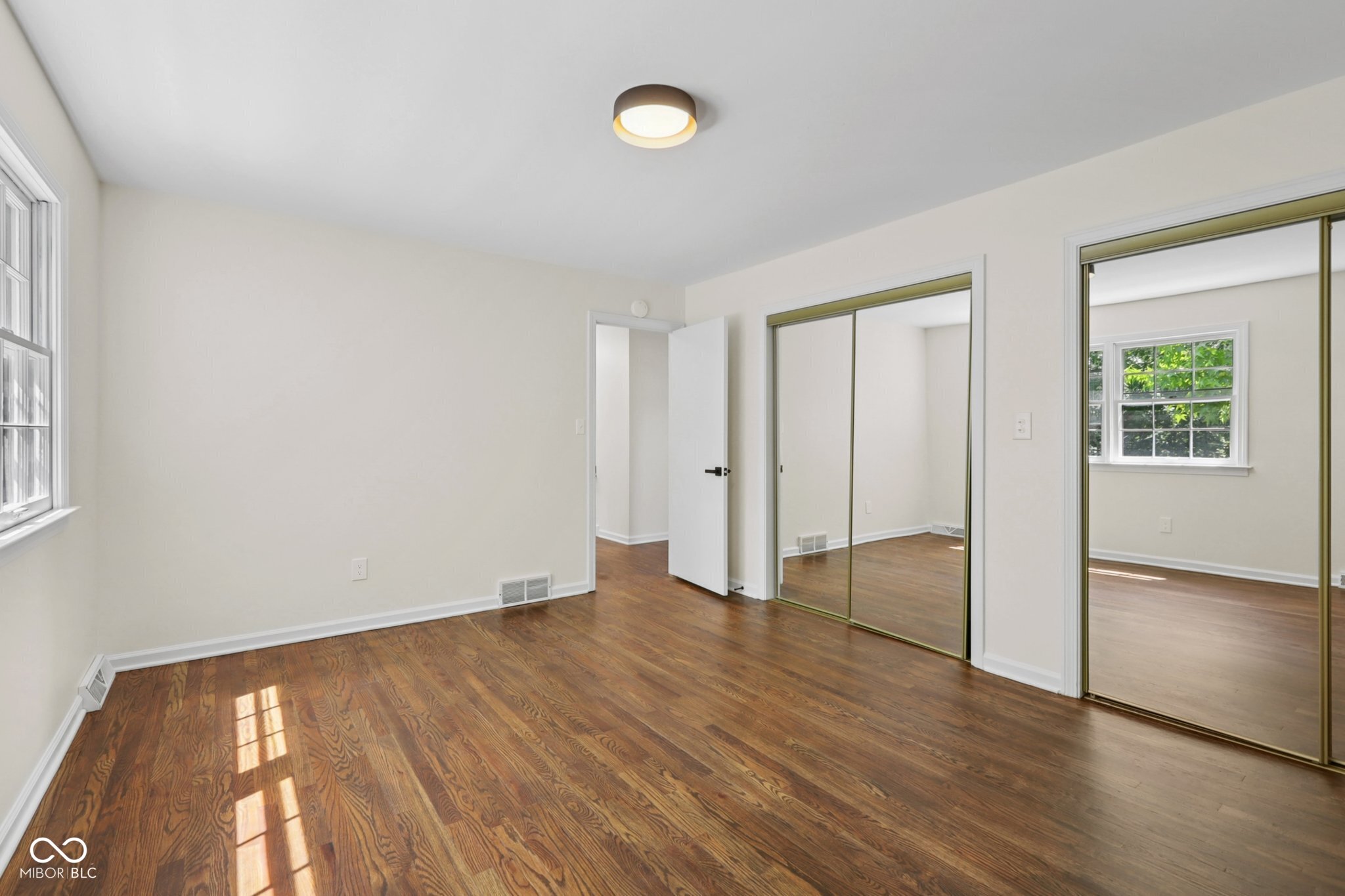 6838 Johnson Road Indianapolis, IN 46220 - Photo 26 of 42