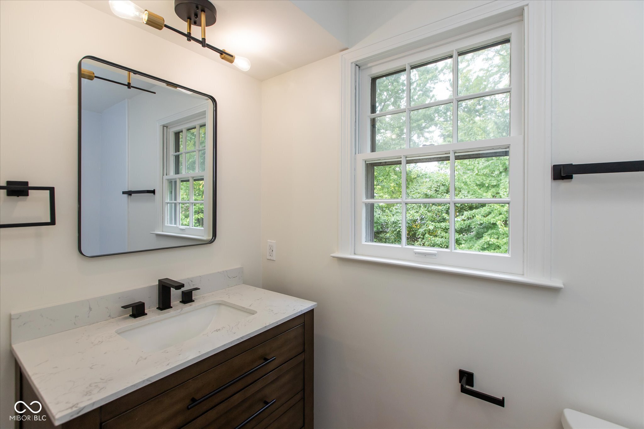 6838 Johnson Road Indianapolis, IN 46220 - Photo 31 of 42