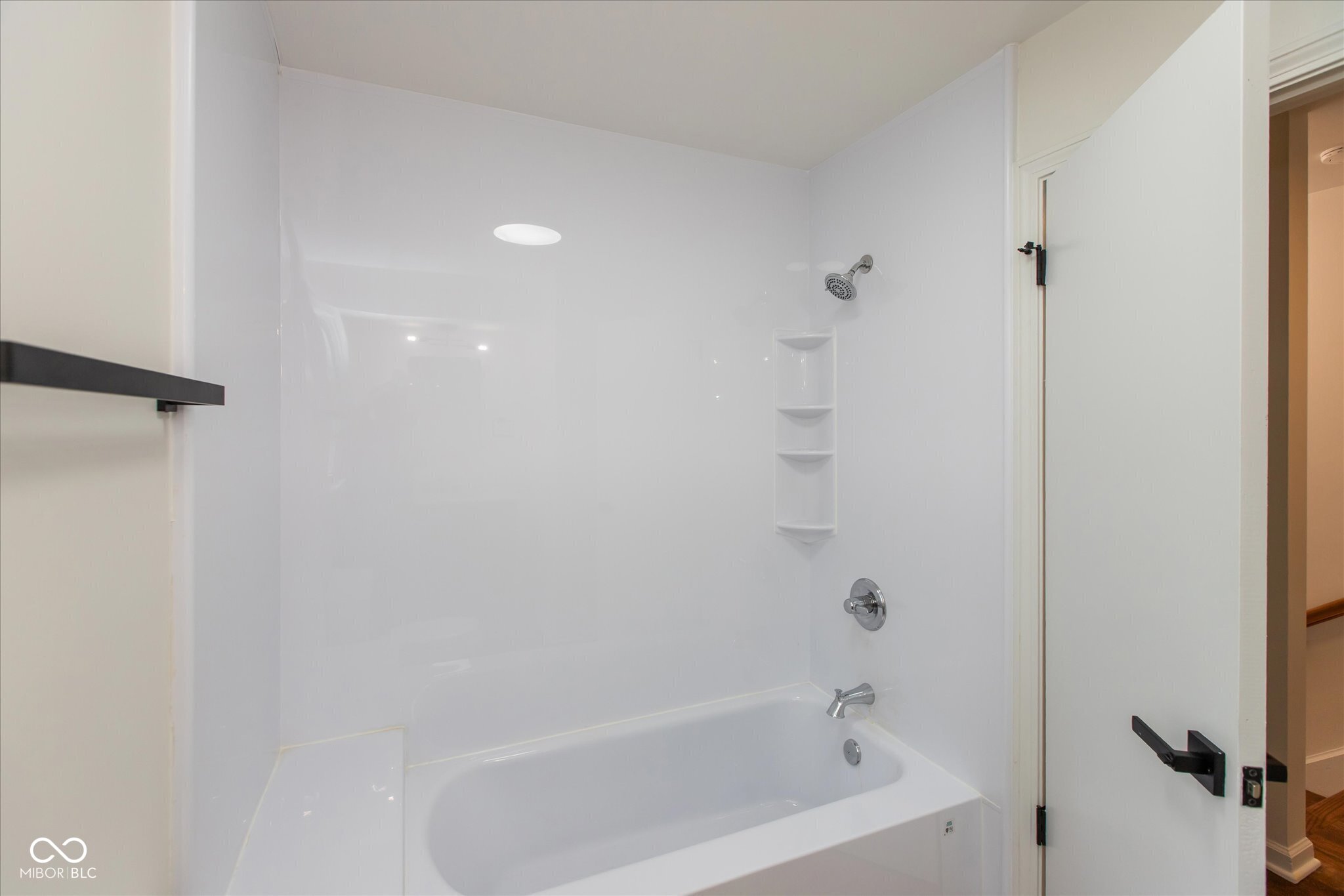 6838 Johnson Road Indianapolis, IN 46220 - Photo 32 of 42