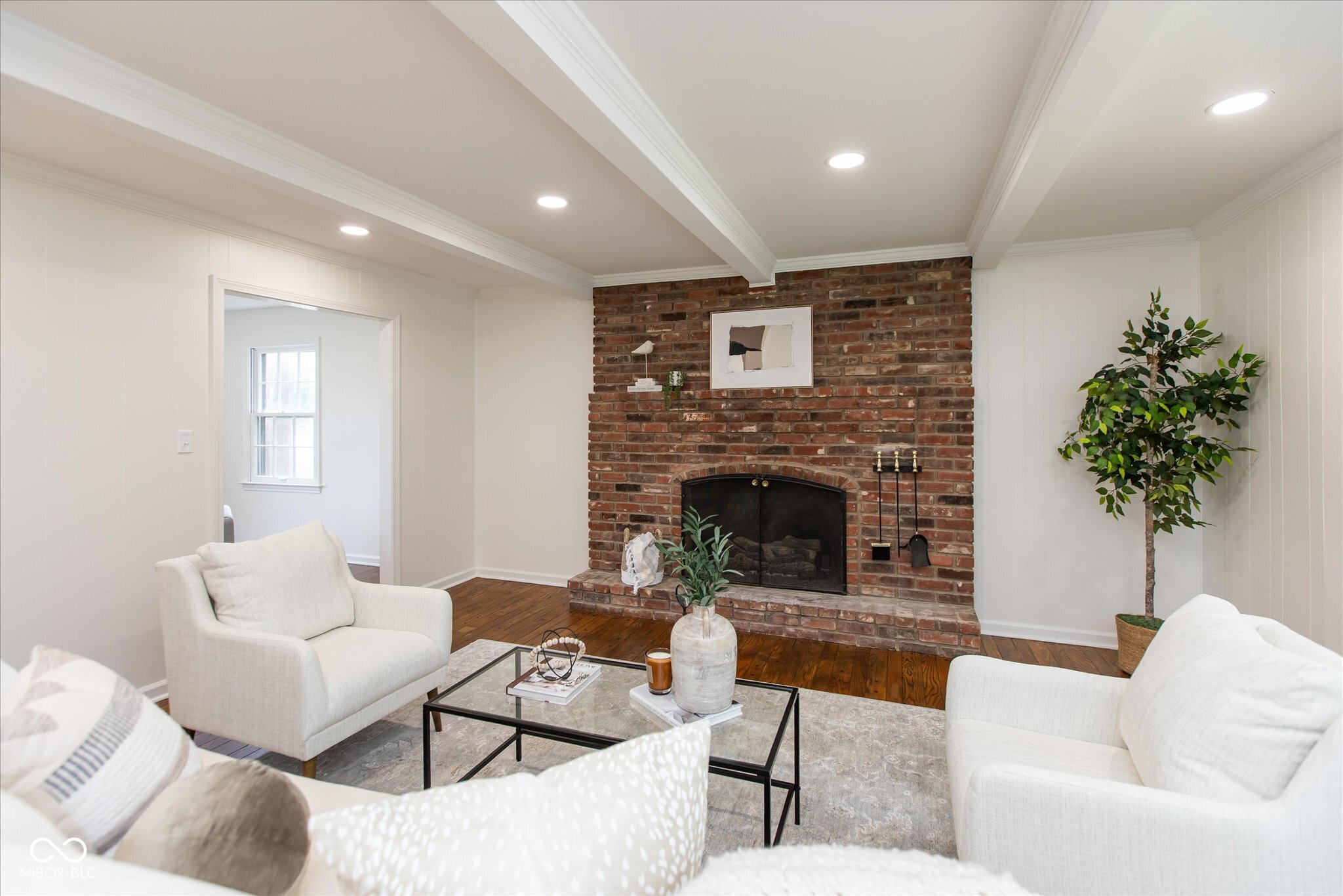 6838 Johnson Road Indianapolis, IN 46220 - Photo 8 of 42