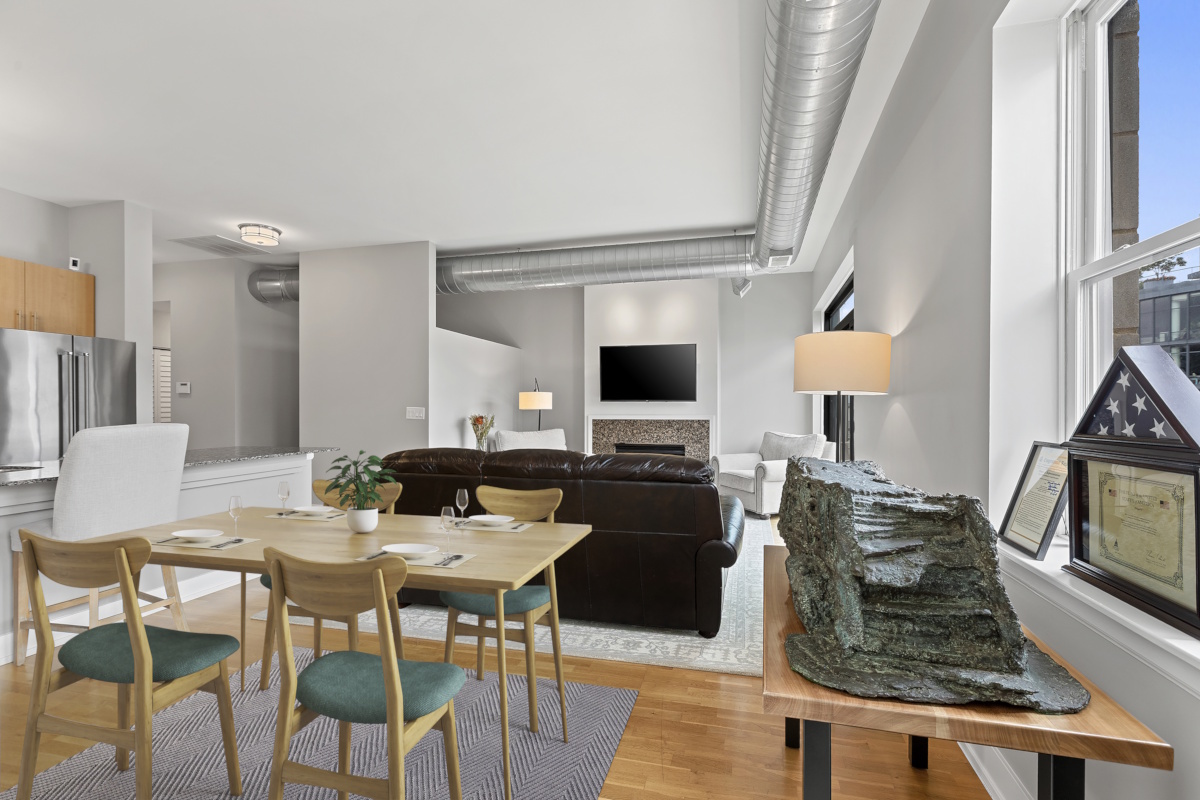 1155 West Madison Street, Unit 603 Chicago, IL 60607 - Photo 6 of 23 a view of a workspace with furniture