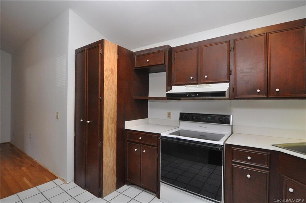 43 East Howard Street Tryon, NC 28782 - Photo 19 of 44 Gallery Image 19