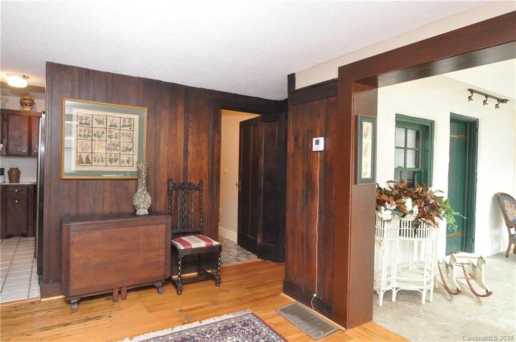 43 East Howard Street Tryon, NC 28782 - Photo 20 of 44 Gallery Image 20