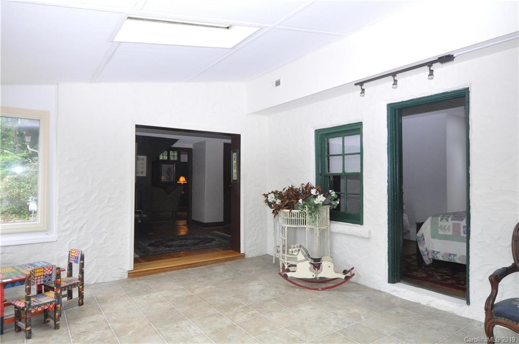 43 East Howard Street Tryon, NC 28782 - Photo 22 of 44 Gallery Image 22