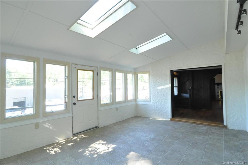 43 East Howard Street Tryon, NC 28782 - Photo 25 of 44 Gallery Image 25