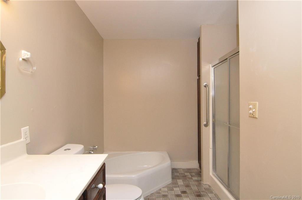 43 East Howard Street Tryon, NC 28782 - Photo 29 of 44 Gallery Image 29