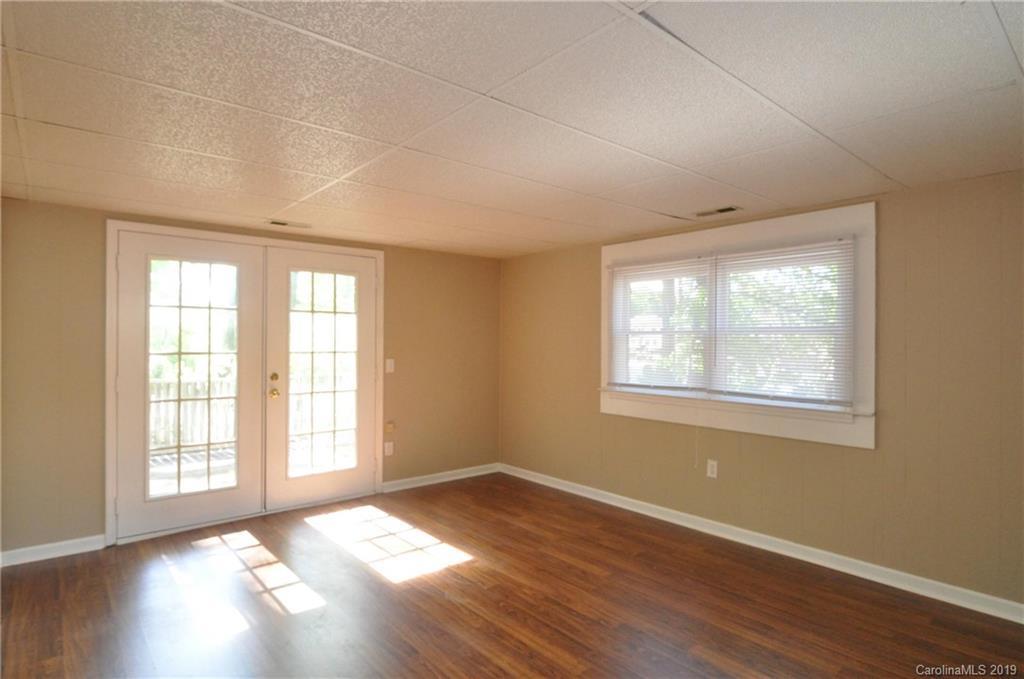 43 East Howard Street Tryon, NC 28782 - Photo 37 of 44 Gallery Image 37