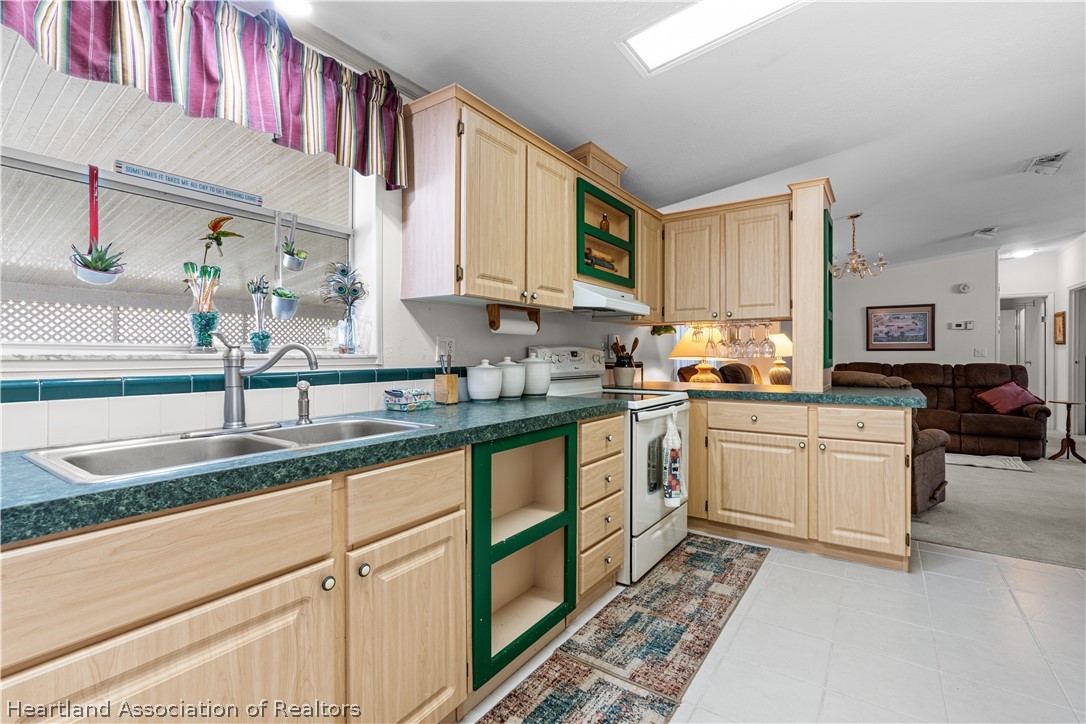 1641 Southwest 35th Circle Okeechobee, FL 34974 - Photo 19 of 44
